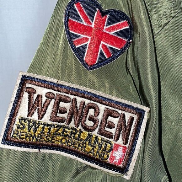 Cool green jacket  - Picture 9 of 12